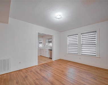 1614 Ridgewood Street - Photo Thumbnail 5