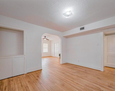 1614 Ridgewood Street - Photo Thumbnail 7