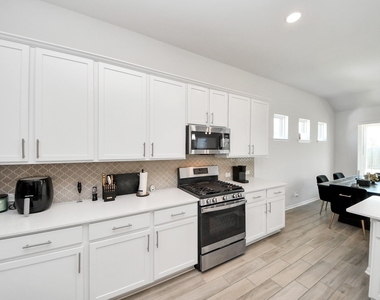 10603 Juniper Branch Drive - Photo Thumbnail 21