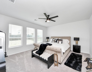 10603 Juniper Branch Drive - Photo Thumbnail 4