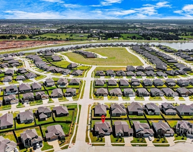 10603 Juniper Branch Drive - Photo Thumbnail 39
