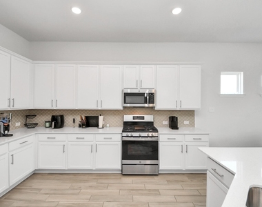 10603 Juniper Branch Drive - Photo Thumbnail 23