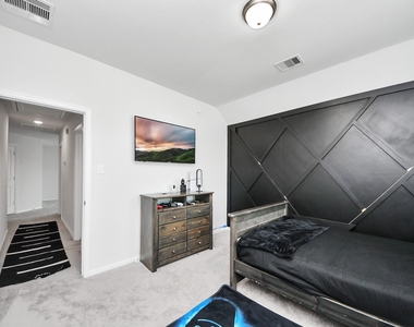 10603 Juniper Branch Drive - Photo Thumbnail 36