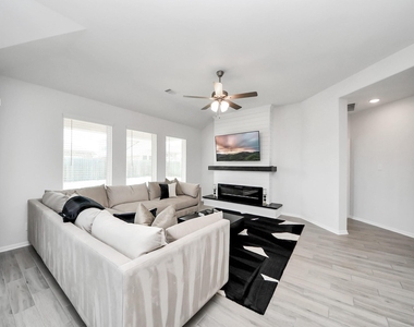 10603 Juniper Branch Drive - Photo Thumbnail 27