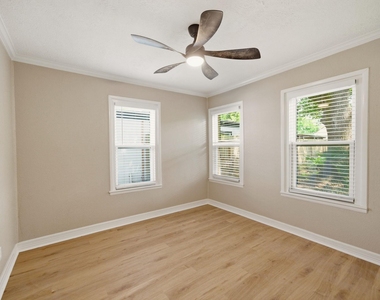417 13th Avenue N - Photo Thumbnail 17