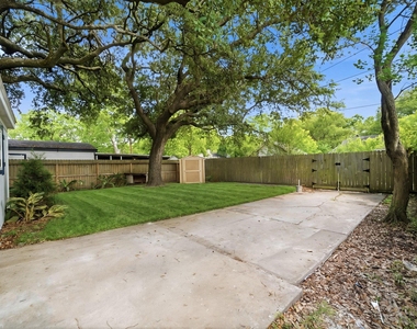 417 13th Avenue N - Photo Thumbnail 20
