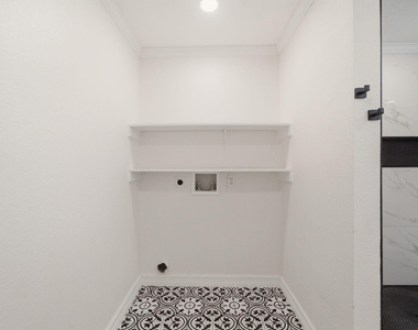417 13th Avenue N - Photo Thumbnail 13