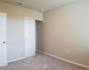 44229 Saddlewood Court - Photo Thumbnail 15