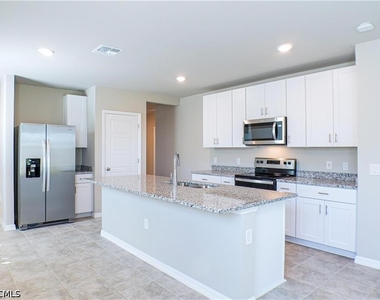 44229 Saddlewood Court - Photo Thumbnail 4