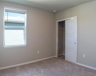 44229 Saddlewood Court - Photo Thumbnail 17