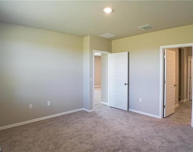 44229 Saddlewood Court - Photo Thumbnail 9