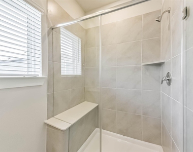 583 Avisa Drive - Photo Thumbnail 17