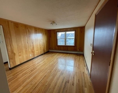 591 Amory - Photo Thumbnail 5