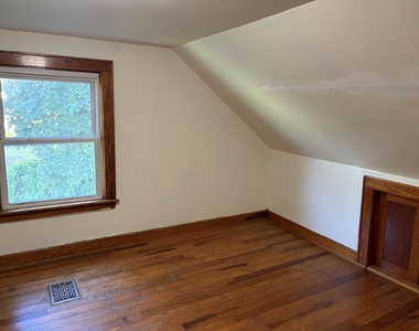 1420 Woodbury - Photo Thumbnail 23