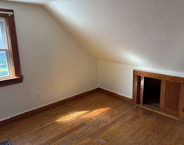 1420 Woodbury - Photo Thumbnail 27
