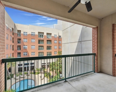 300 St Joseph Parkway - Photo Thumbnail 15
