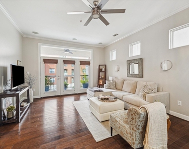 300 St Joseph Parkway - Photo Thumbnail 5