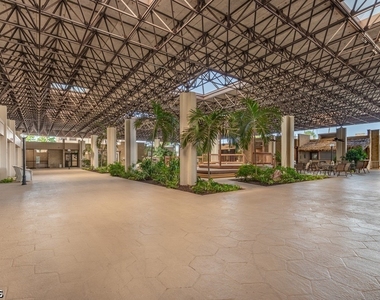 7430 Lake Breeze Drive - Photo Thumbnail 27