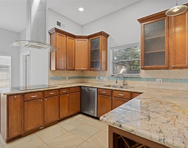 15414 Willow River Drive - Photo Thumbnail 6