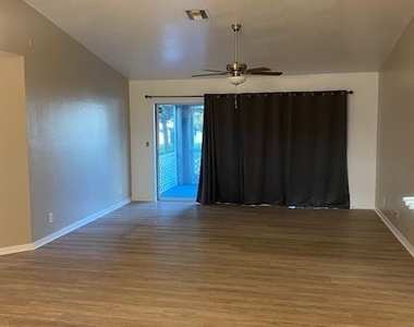 3717 Ne 13th Avenue - Photo Thumbnail 10