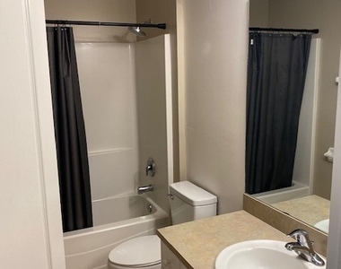 3717 Ne 13th Avenue - Photo Thumbnail 13