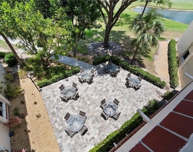 7430 Lake Breeze Drive - Photo Thumbnail 17