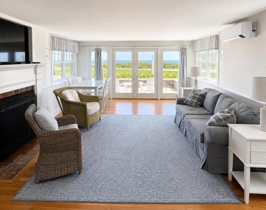 1381 Ocean - Photo Thumbnail 2