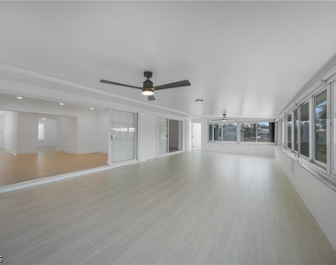 27381 Voyageur Drive - Photo Thumbnail 17