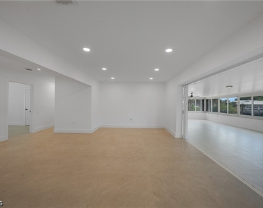 27381 Voyageur Drive - Photo Thumbnail 25