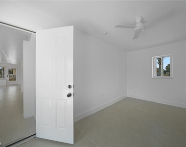 27381 Voyageur Drive - Photo Thumbnail 19