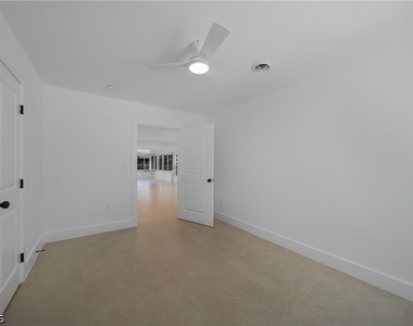 27381 Voyageur Drive - Photo Thumbnail 22