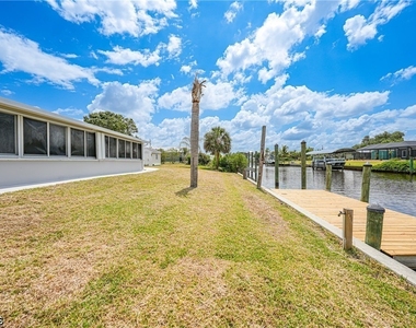 27381 Voyageur Drive - Photo Thumbnail 41