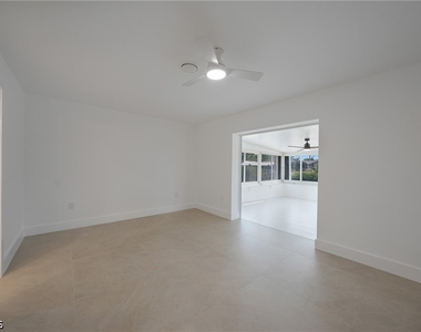 27381 Voyageur Drive - Photo Thumbnail 10