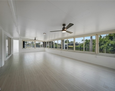 27381 Voyageur Drive - Photo Thumbnail 18