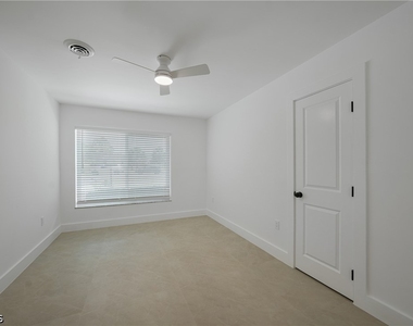 27381 Voyageur Drive - Photo Thumbnail 30
