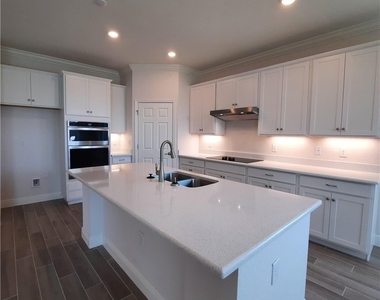 4102 Nw 26th Street - Photo Thumbnail 8