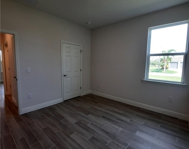 4102 Nw 26th Street - Photo Thumbnail 14