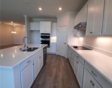 4102 Nw 26th Street - Photo Thumbnail 9