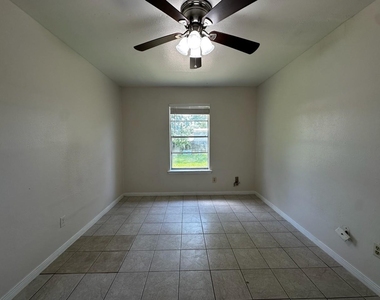 4659 Orange Circle S - Photo Thumbnail 9