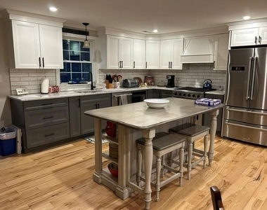 240 Bay Point - Photo Thumbnail 3