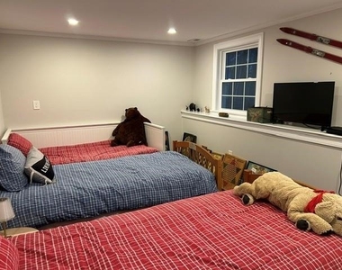 240 Bay Point - Photo Thumbnail 9