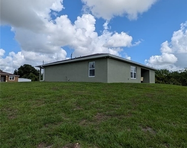 9001 Penny Cir Circle - Photo Thumbnail 31