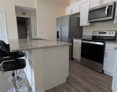 9001 Penny Cir Circle - Photo Thumbnail 1