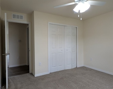 9001 Penny Cir Circle - Photo Thumbnail 22