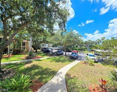 12630 Equestrian Circle - Photo Thumbnail 10