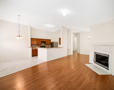 315 Brushy Glen Drive - Photo Thumbnail 23