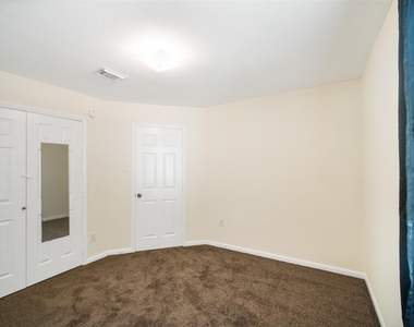 315 Brushy Glen Drive - Photo Thumbnail 6