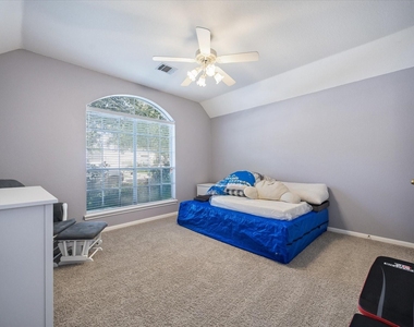 5918 Amherst Court - Photo Thumbnail 14