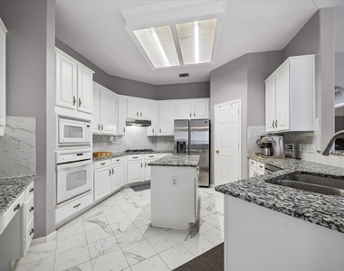 5918 Amherst Court - Photo Thumbnail 9