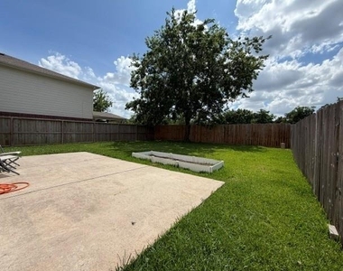 9011 Canton Park Lane - Photo Thumbnail 22